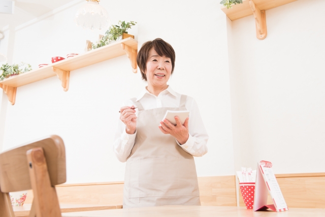 高齢になっても働き続けることは筋力低下を防ぐ効果がある